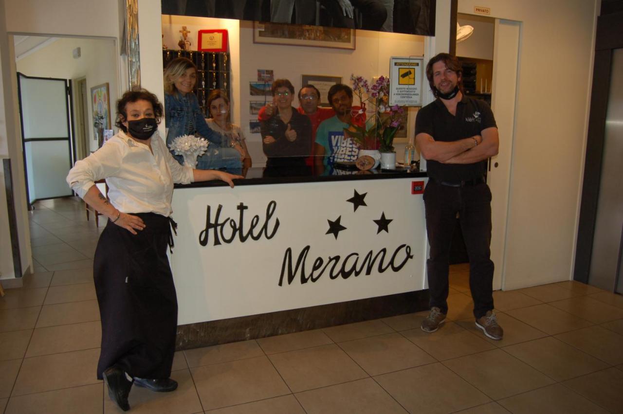 ברנצונה סול גארדה Hotel Merano מראה חיצוני תמונה