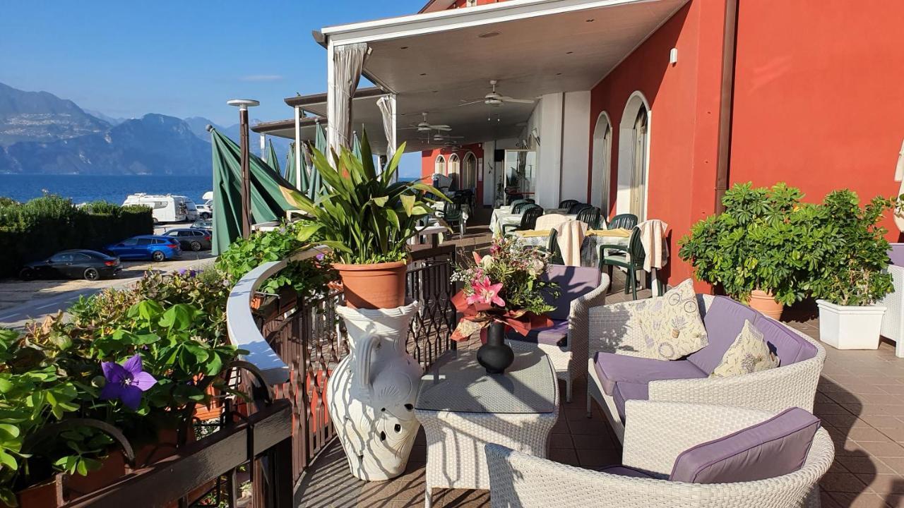 ברנצונה סול גארדה Hotel Merano מראה חיצוני תמונה