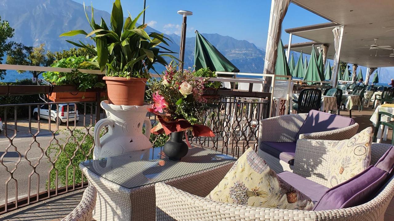 ברנצונה סול גארדה Hotel Merano מראה חיצוני תמונה